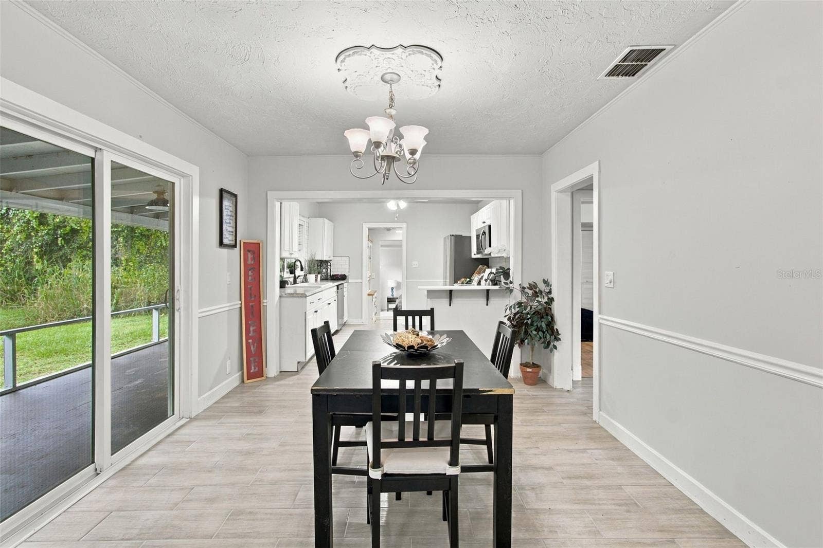 2115 55TH AVENUE E, Bradenton, FL 34203 2115 55TH AVENUE E, Bradenton, FL 34203
