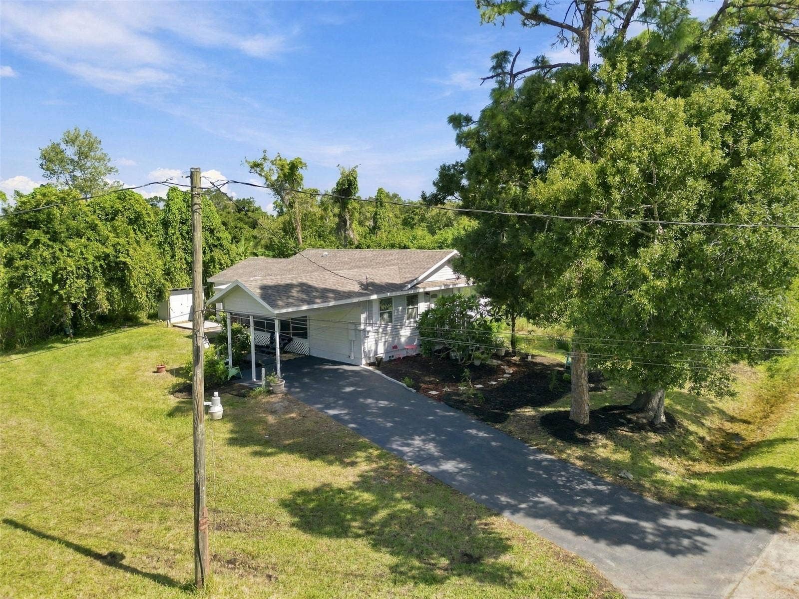 2115 55TH AVENUE E, Bradenton, FL 34203 2115 55TH AVENUE E, Bradenton, FL 34203
