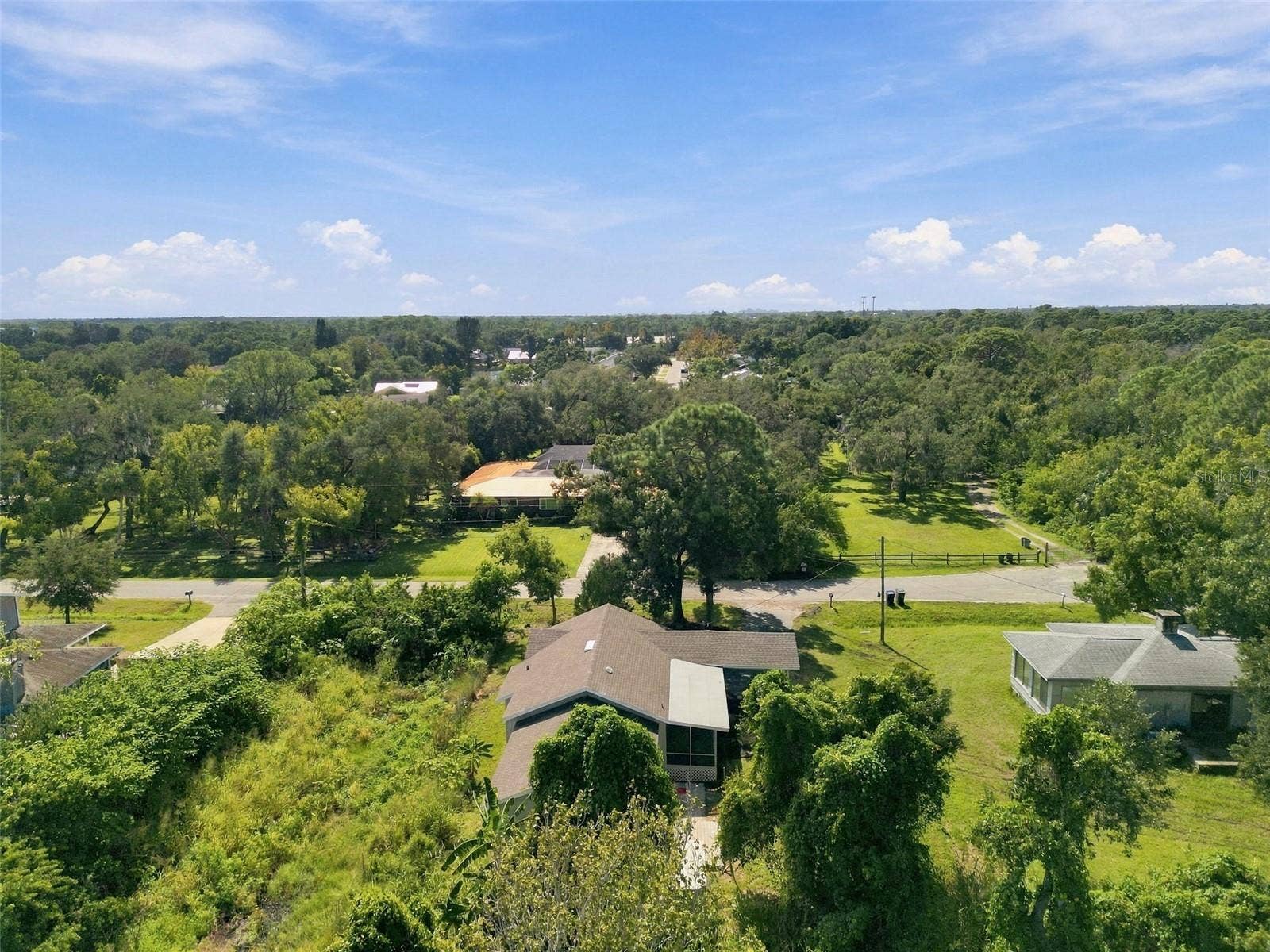 2115 55TH AVENUE E, Bradenton, FL 34203 2115 55TH AVENUE E, Bradenton, FL 34203