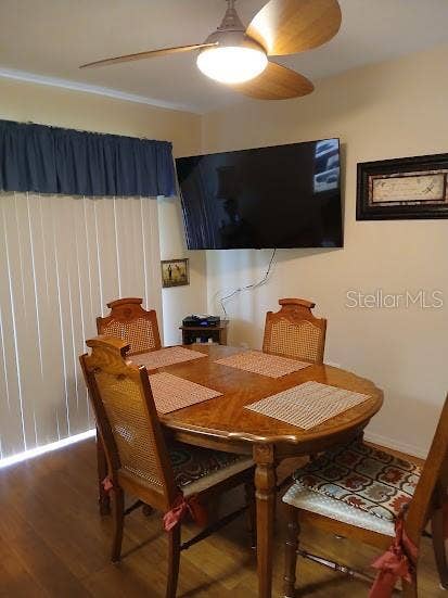 1010 W FAITH CIRCLE, #20, Bradenton, FL 34212 Dining room