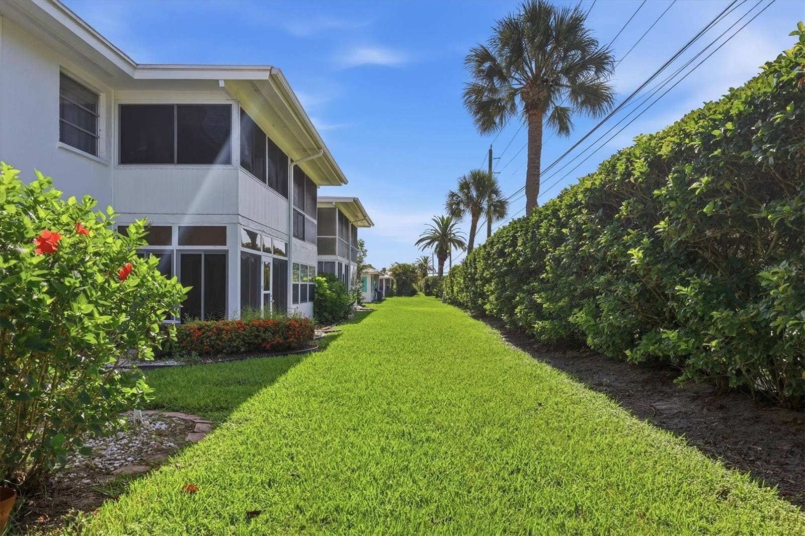 3950 ROXANE BOULEVARD, #3B, Sarasota, FL 34235 view from back