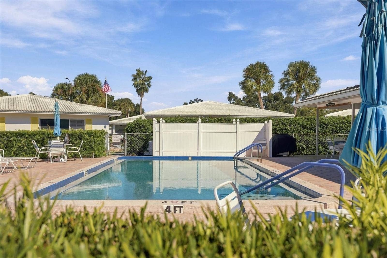 3950 ROXANE BOULEVARD, #3B, Sarasota, FL 34235 3950 ROXANE BOULEVARD, #3B, Sarasota, FL 34235
