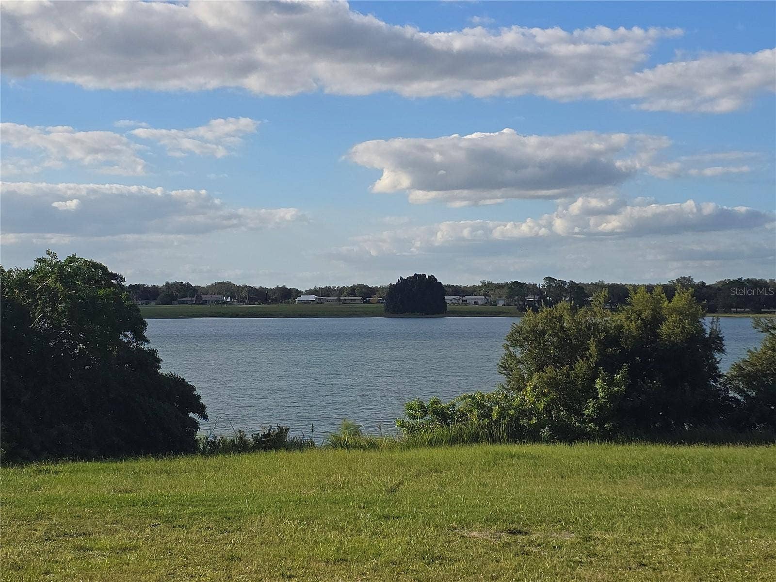 2074 W HIBISCUS ROAD, Avon Park, FL 33825 Lake Olivia