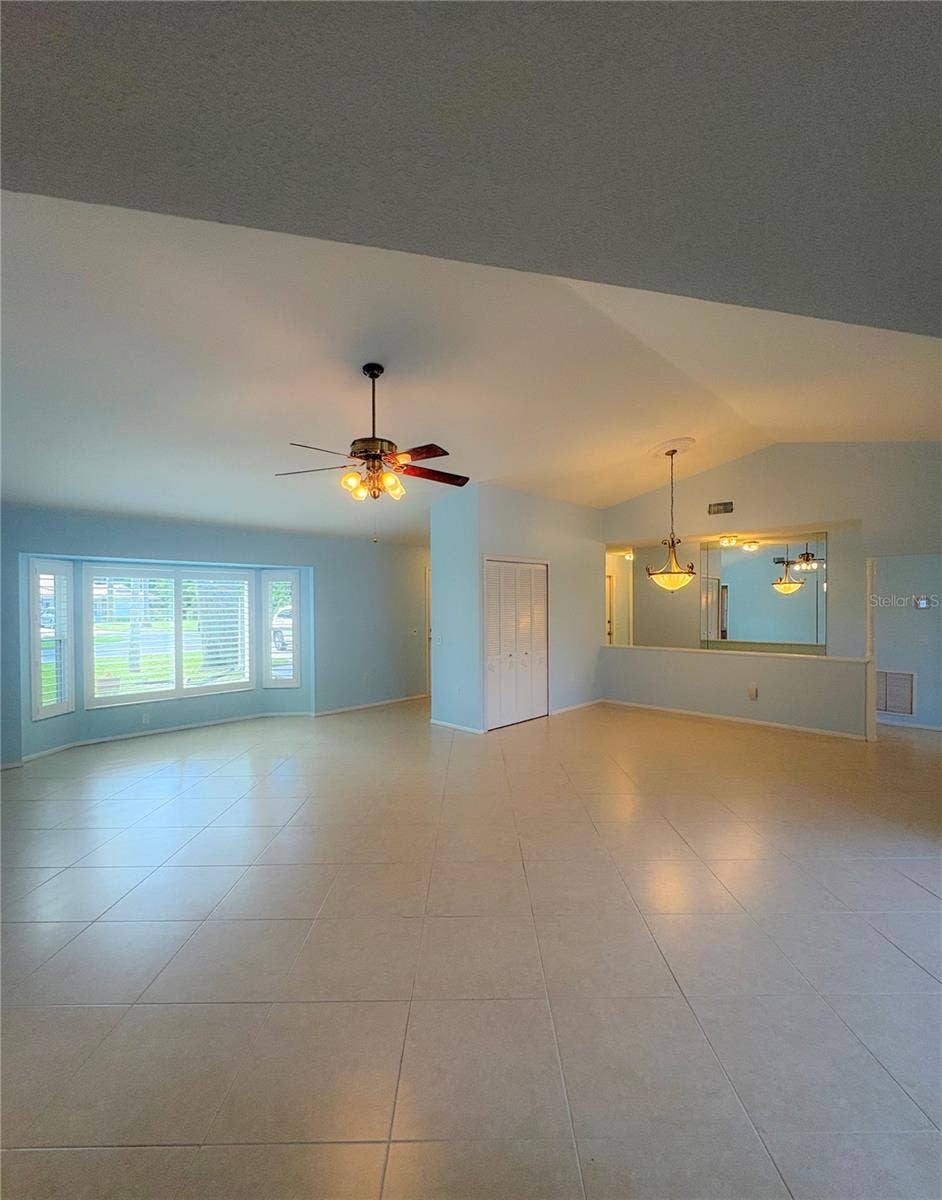3601 GARDEN LAKES CLENET, Bradenton, FL 34203