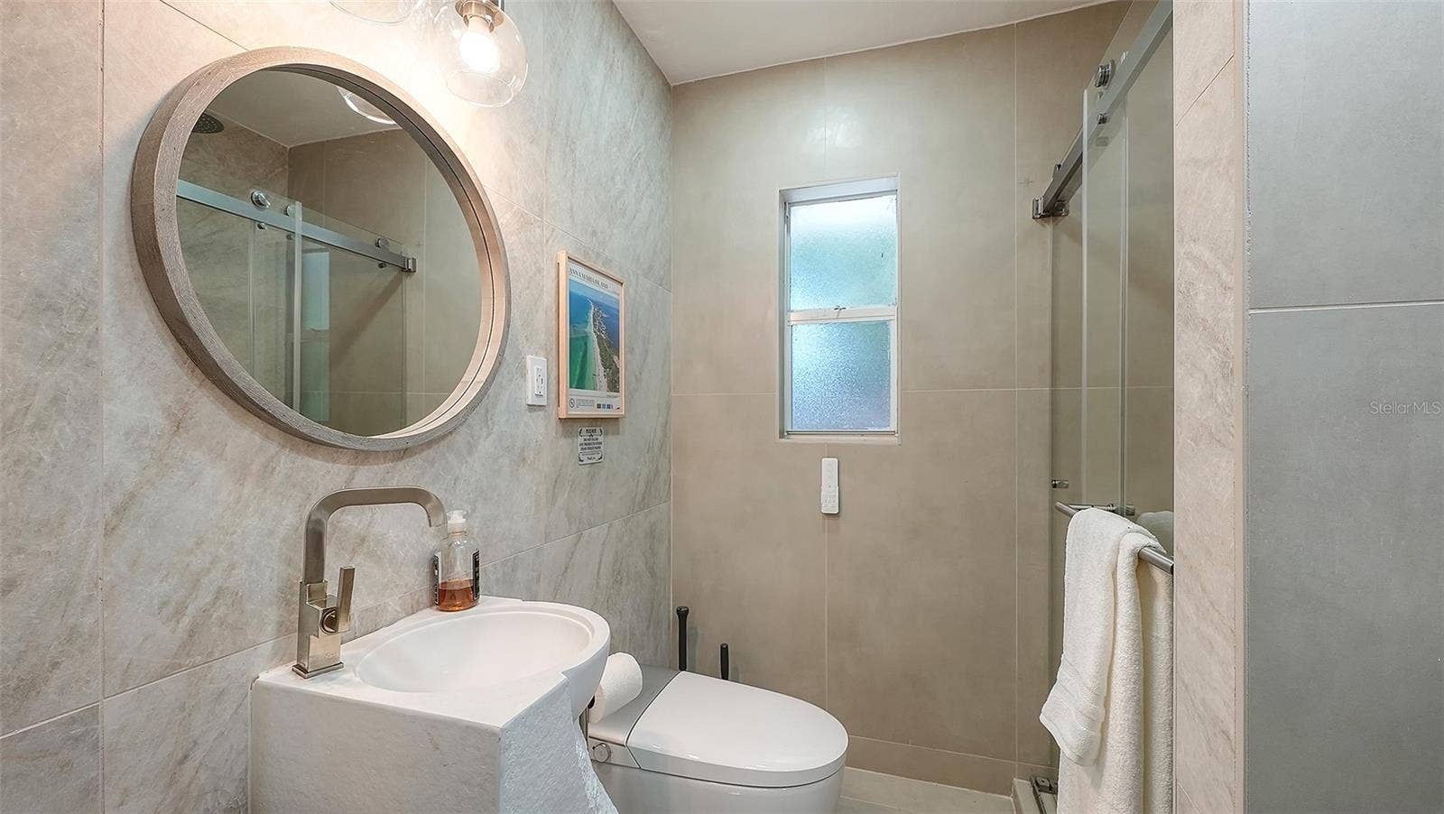 2375 DATURA STREET, Sarasota, FL 34239 2375 DATURA STREET, Sarasota, FL 34239