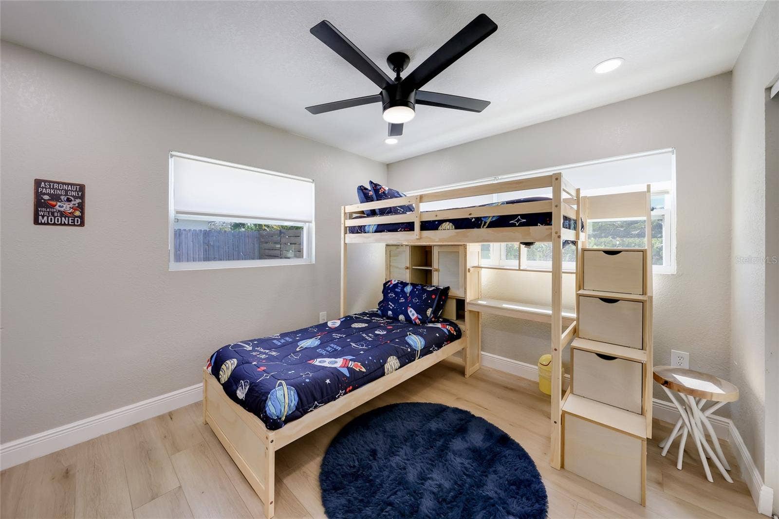 6311 1ST AVENUE W, Bradenton, FL 34209 6311 1ST AVENUE W, Bradenton, FL 34209