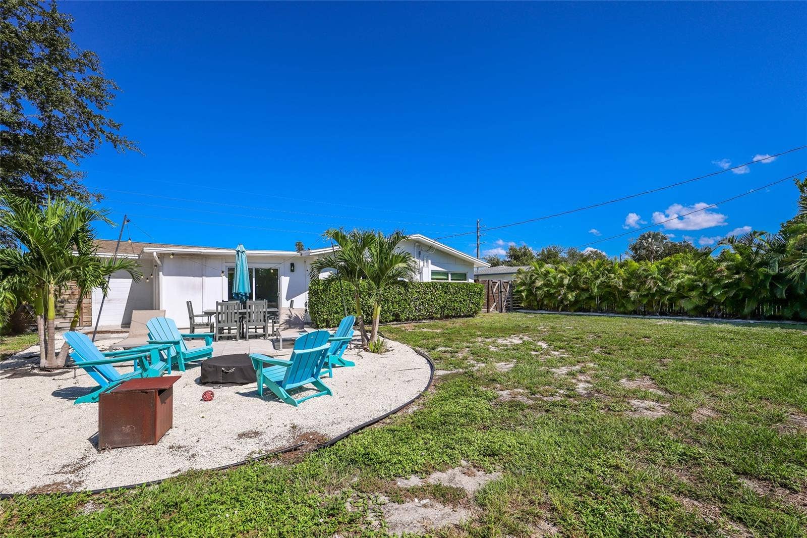 6311 1ST AVENUE W, Bradenton, FL 34209 6311 1ST AVENUE W, Bradenton, FL 34209