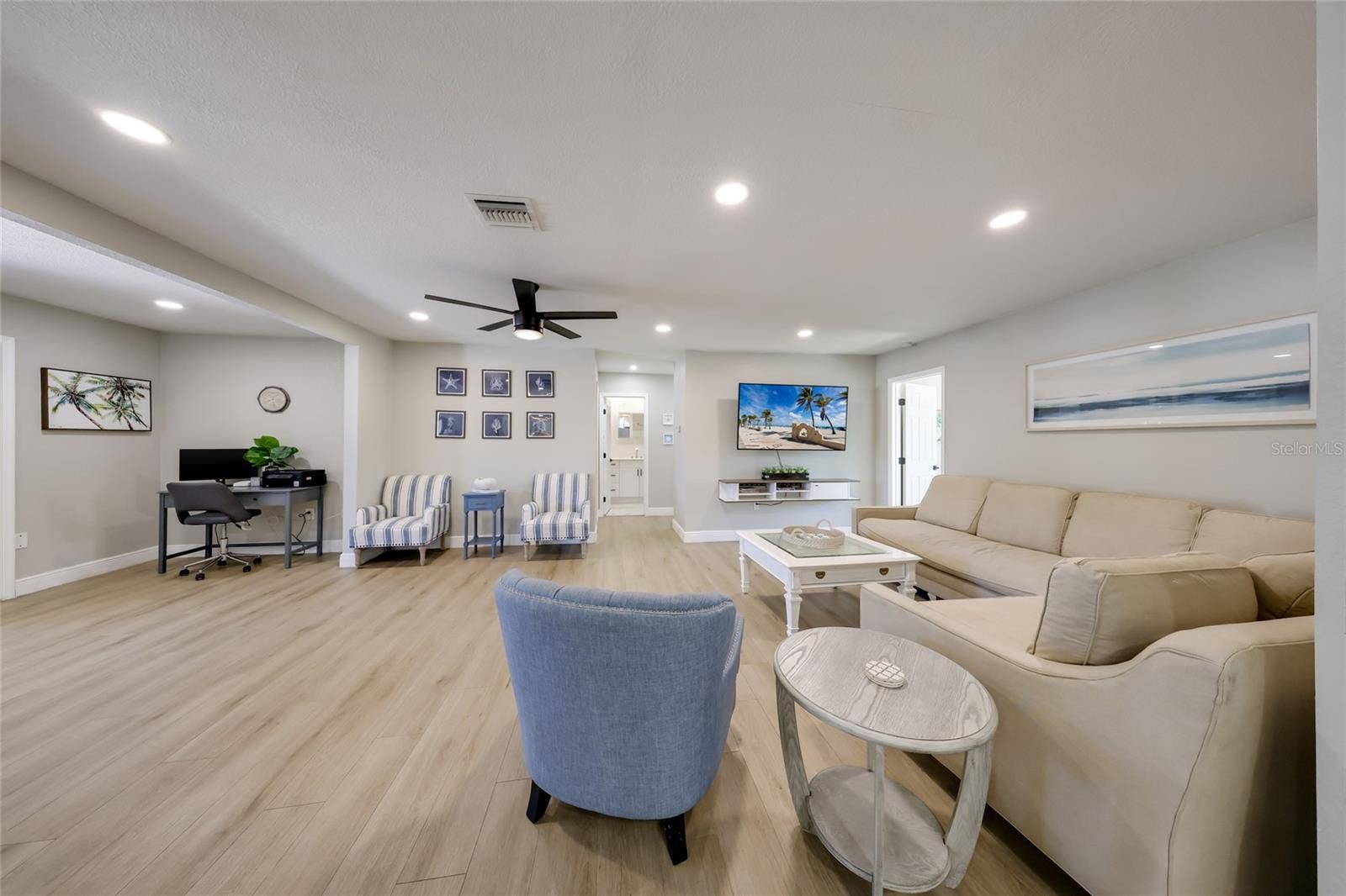 6311 1ST AVENUE W, Bradenton, FL 34209 6311 1ST AVENUE W, Bradenton, FL 34209