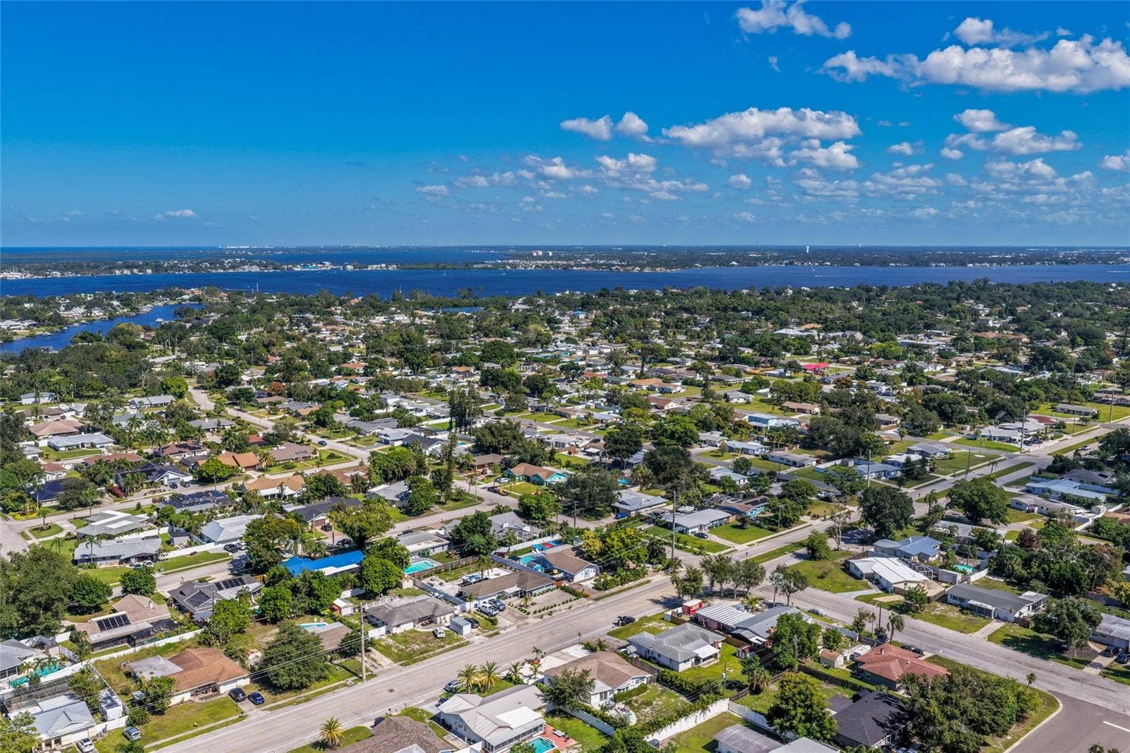 6311 1ST AVENUE W, Bradenton, FL 34209 6311 1ST AVENUE W, Bradenton, FL 34209