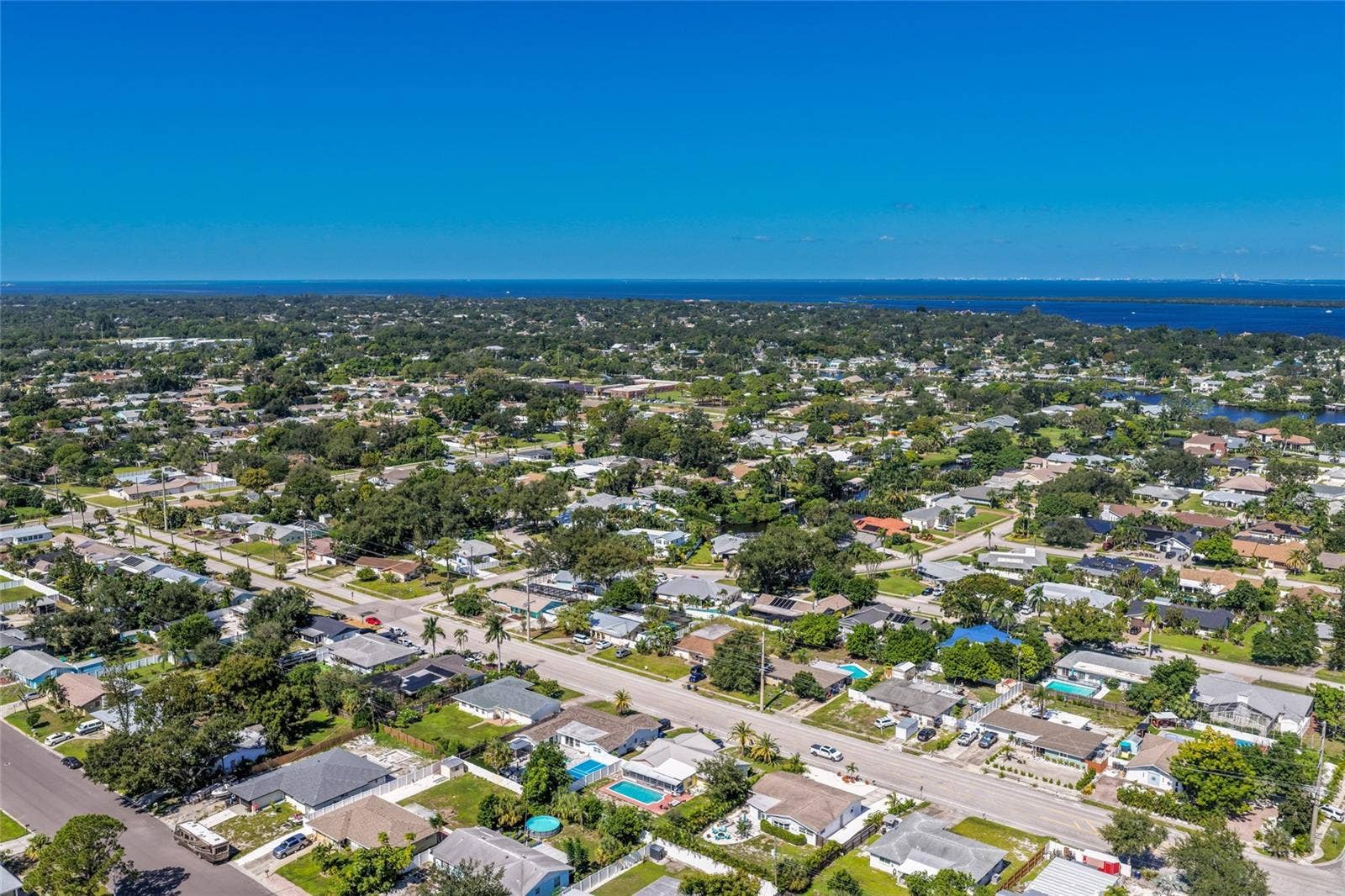 6311 1ST AVENUE W, Bradenton, FL 34209 6311 1ST AVENUE W, Bradenton, FL 34209