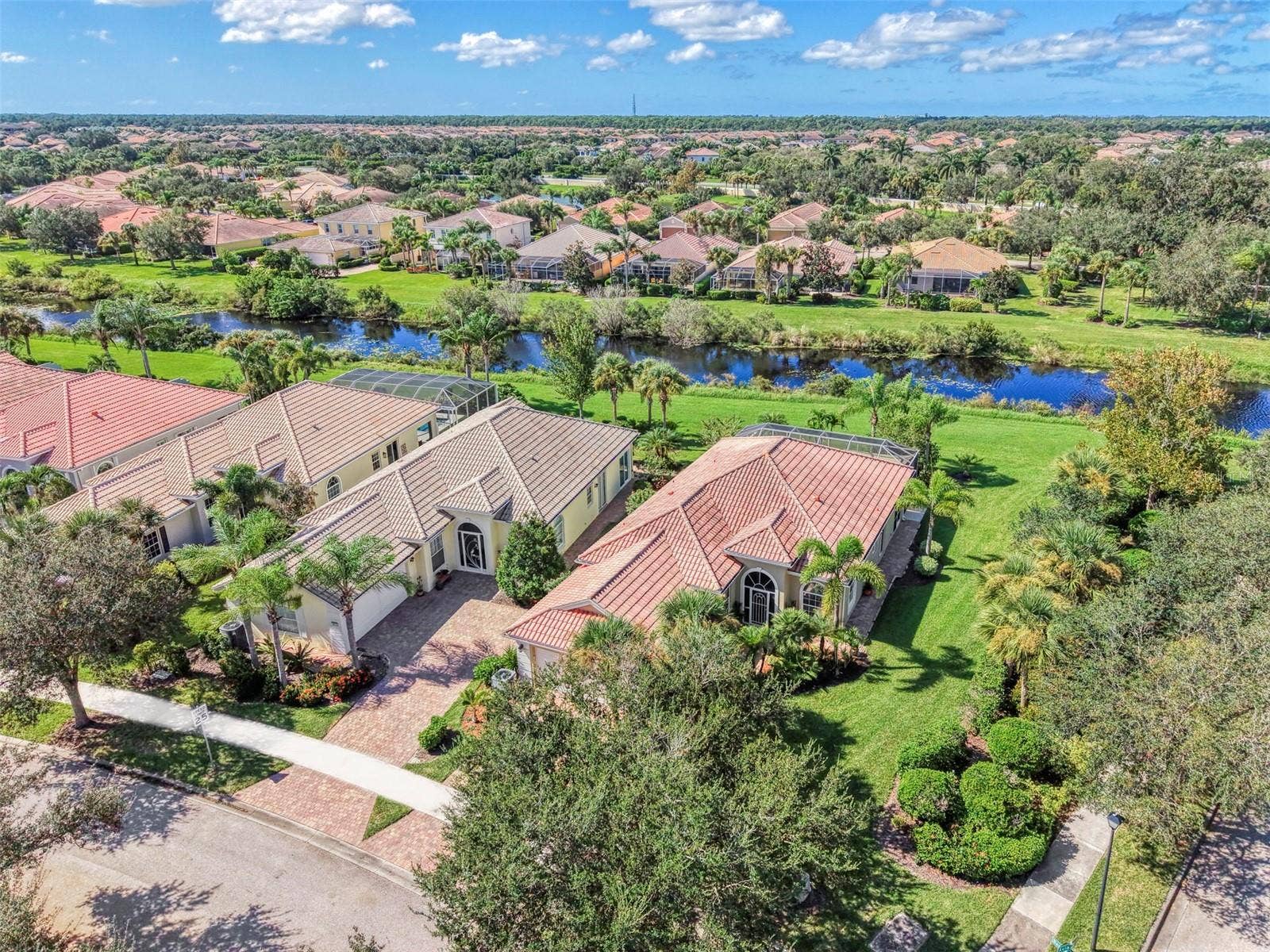 5882 BENEVENTO DRIVE, Sarasota, FL 34238 5882 BENEVENTO DRIVE, Sarasota, FL 34238