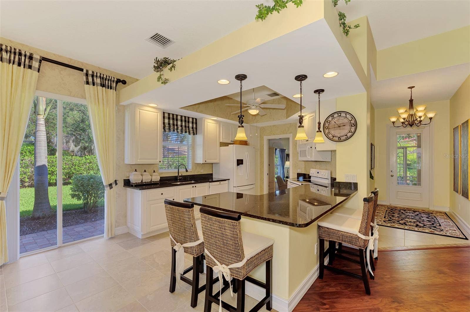 5882 BENEVENTO DRIVE, Sarasota, FL 34238 5882 BENEVENTO DRIVE, Sarasota, FL 34238