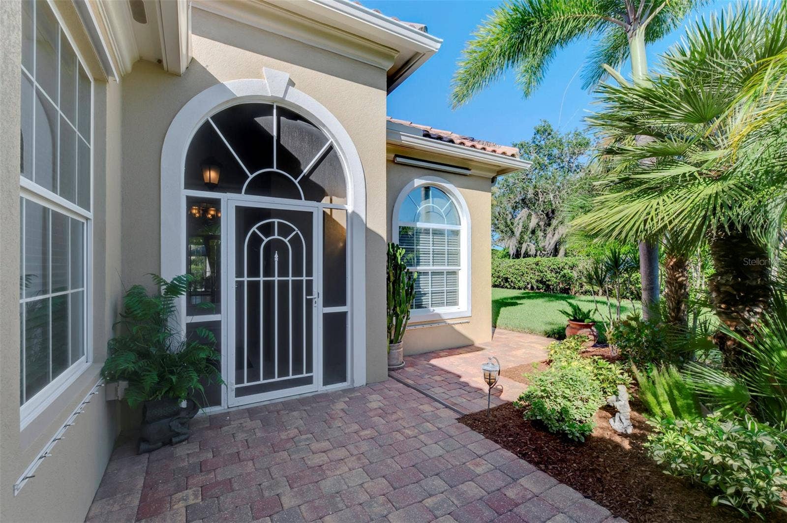 5882 BENEVENTO DRIVE, Sarasota, FL 34238 5882 BENEVENTO DRIVE, Sarasota, FL 34238