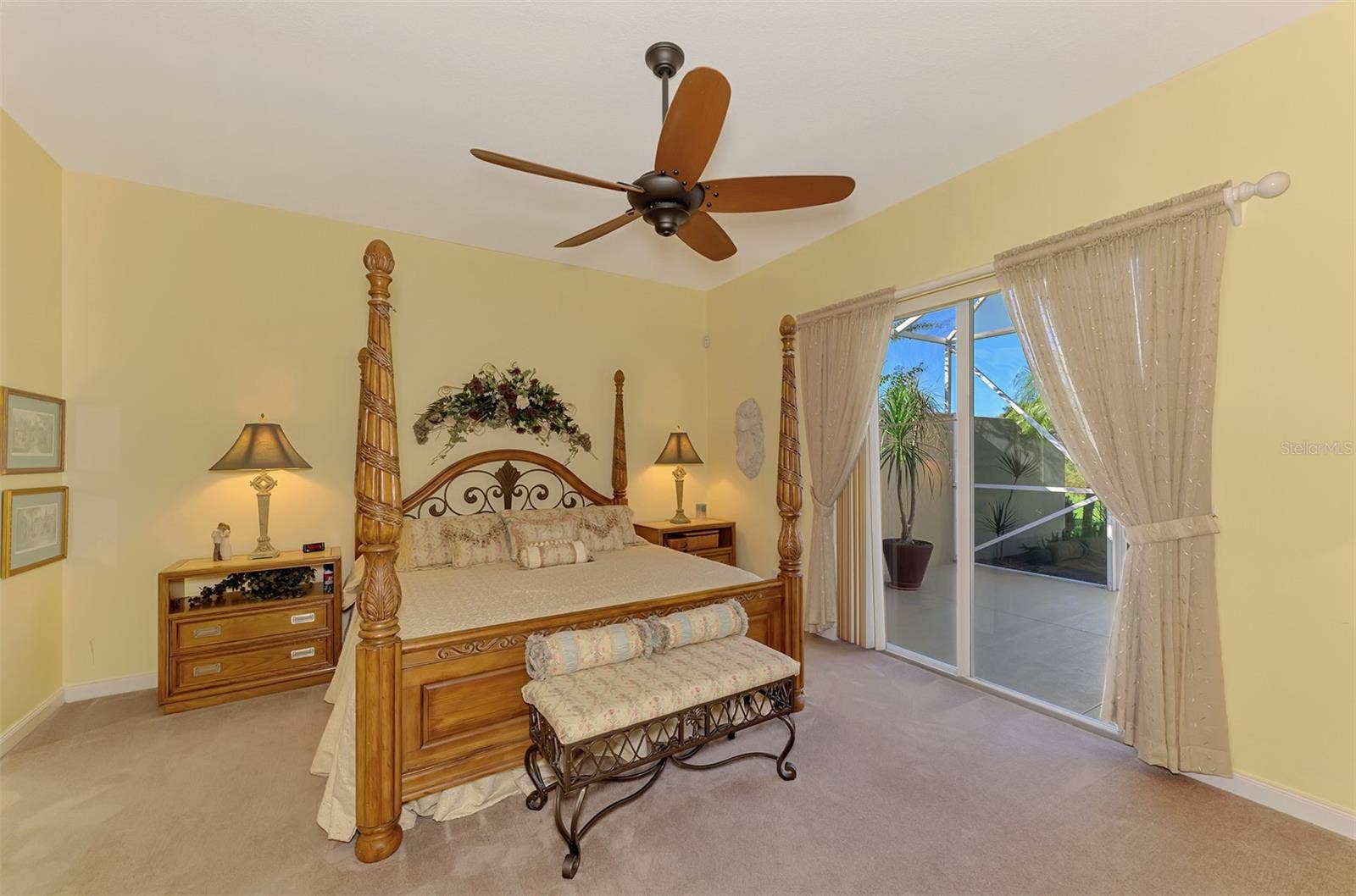 5882 BENEVENTO DRIVE, Sarasota, FL 34238 5882 BENEVENTO DRIVE, Sarasota, FL 34238
