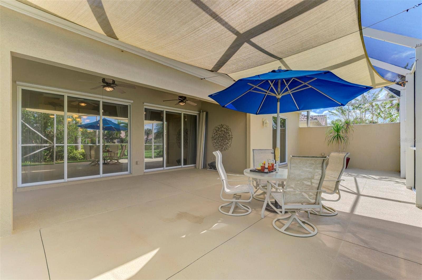 5882 BENEVENTO DRIVE, Sarasota, FL 34238 5882 BENEVENTO DRIVE, Sarasota, FL 34238