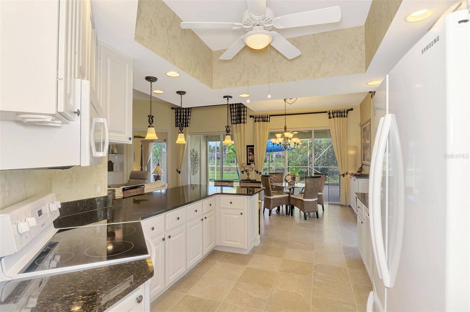5882 BENEVENTO DRIVE, Sarasota, FL 34238 5882 BENEVENTO DRIVE, Sarasota, FL 34238