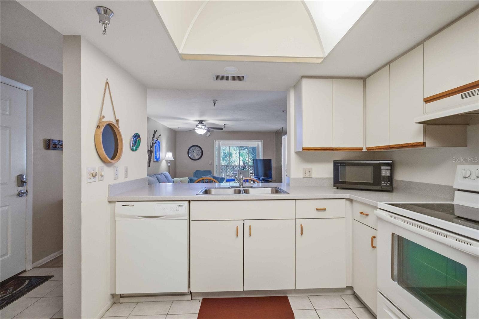 6304 POINTE WEST BOULEVARD, #309, Bradenton, FL 34209
