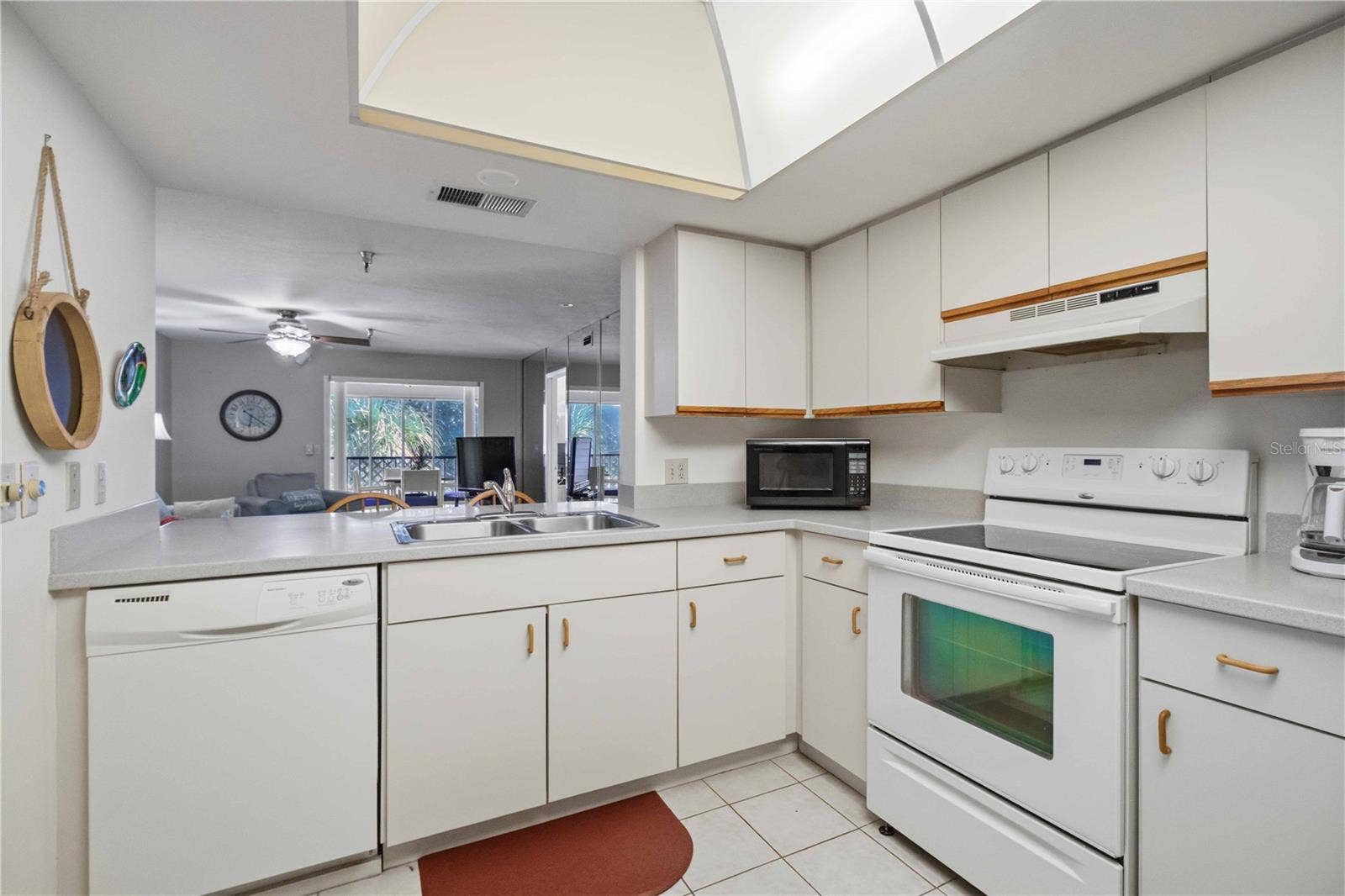 6304 POINTE WEST BOULEVARD, #309, Bradenton, FL 34209