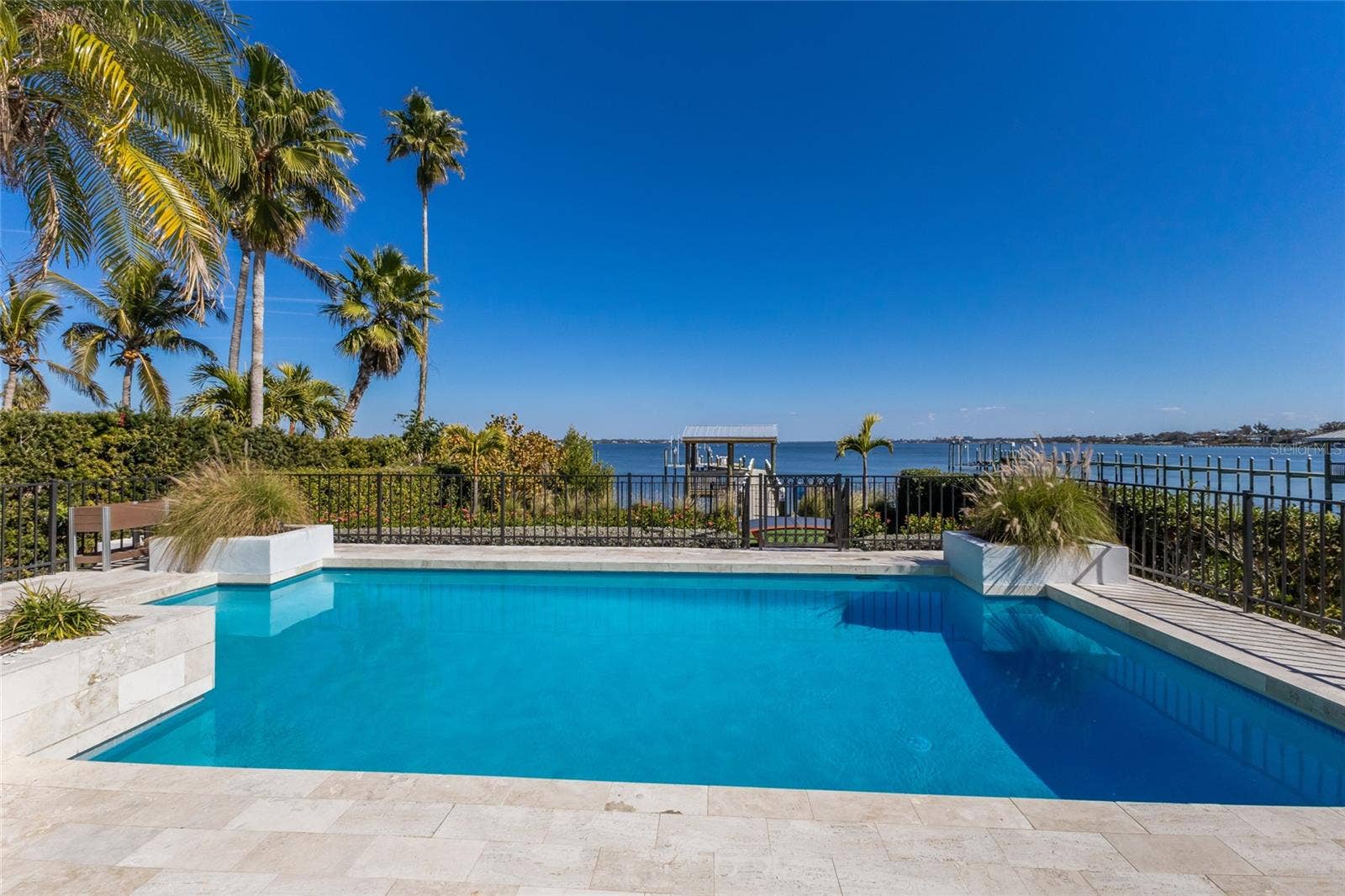1519 RIVERVIEW LANE, Bradenton, FL 34209 1519 RIVERVIEW LANE, Bradenton, FL 34209