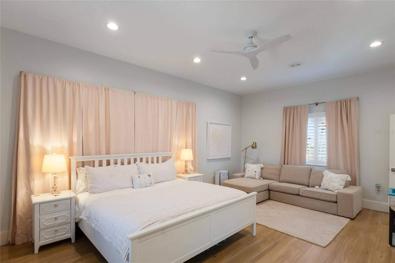 1519 RIVERVIEW LANE, Bradenton, FL 34209 1519 RIVERVIEW LANE, Bradenton, FL 34209
