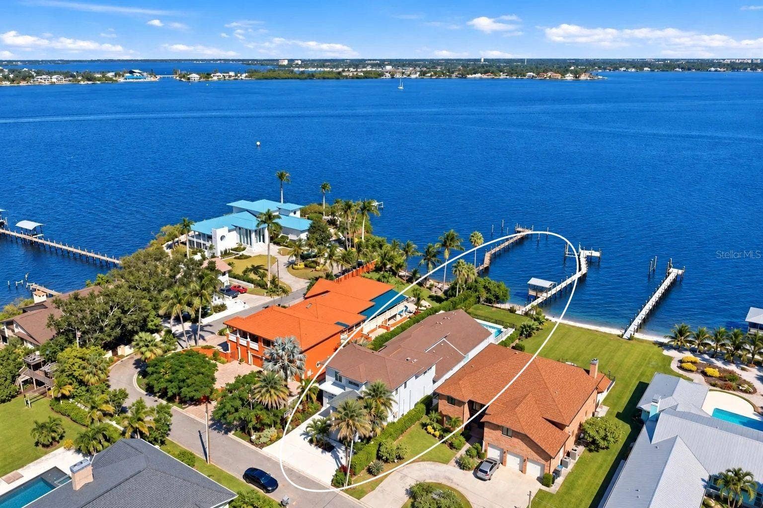 1519 RIVERVIEW LANE, Bradenton, FL 34209 1519 RIVERVIEW LANE, Bradenton, FL 34209