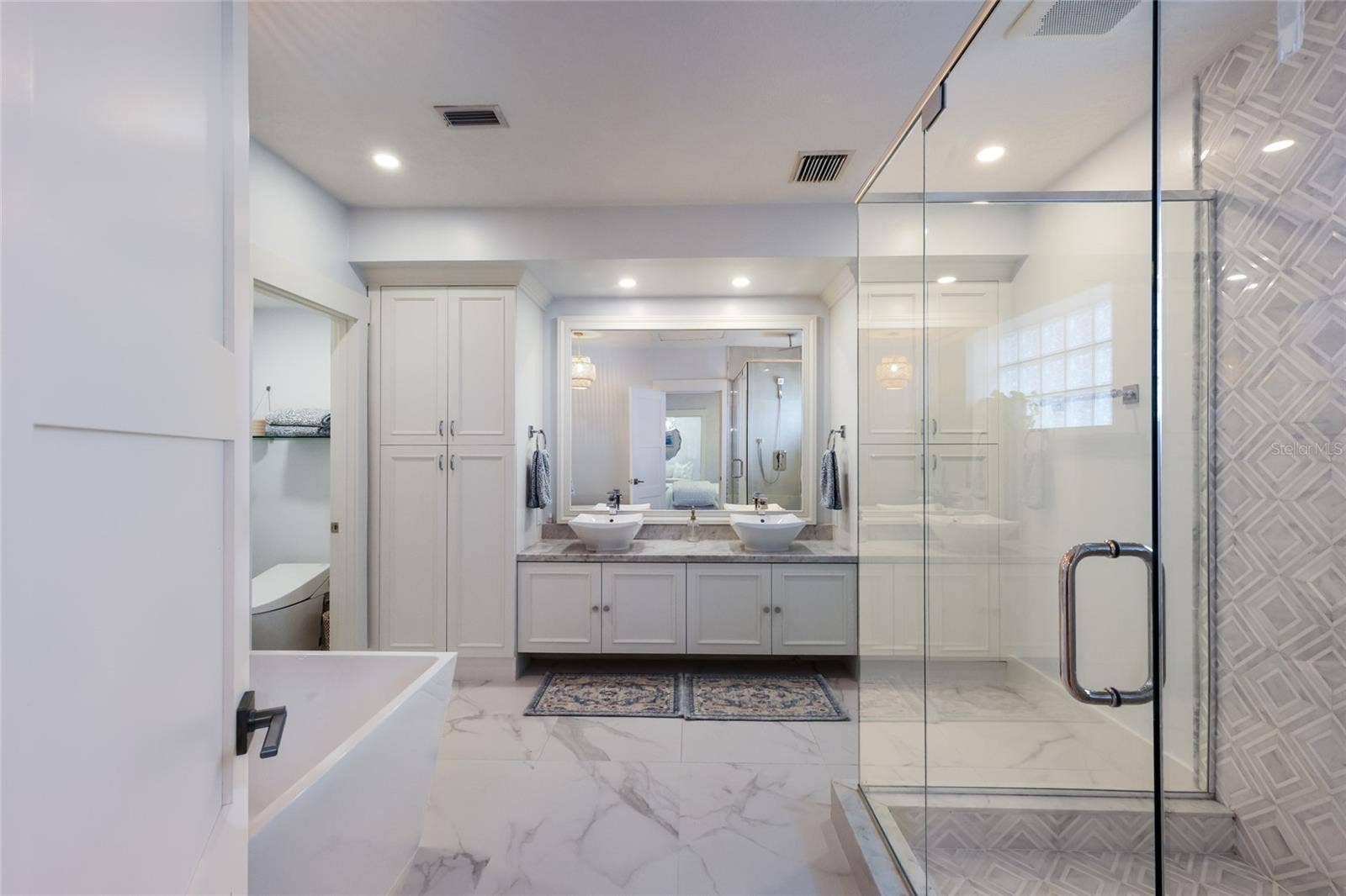 1519 RIVERVIEW LANE, Bradenton, FL 34209 Primary Bathroom