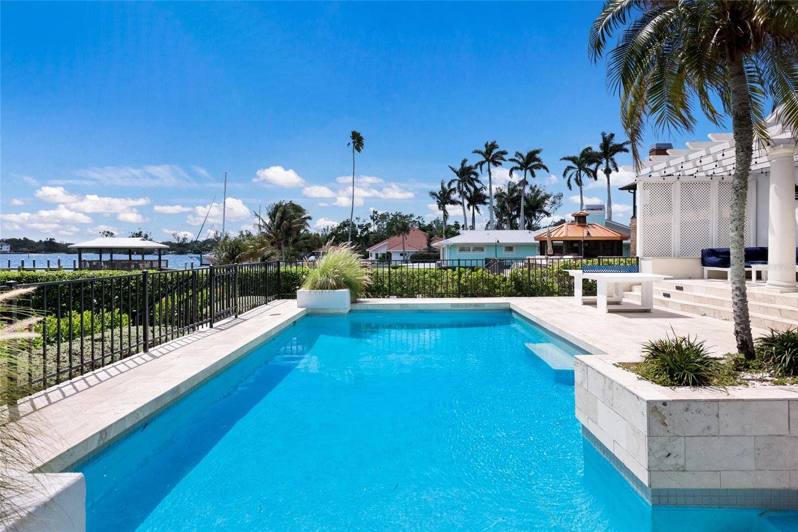 1519 RIVERVIEW LANE, Bradenton, FL 34209 1519 RIVERVIEW LANE, Bradenton, FL 34209