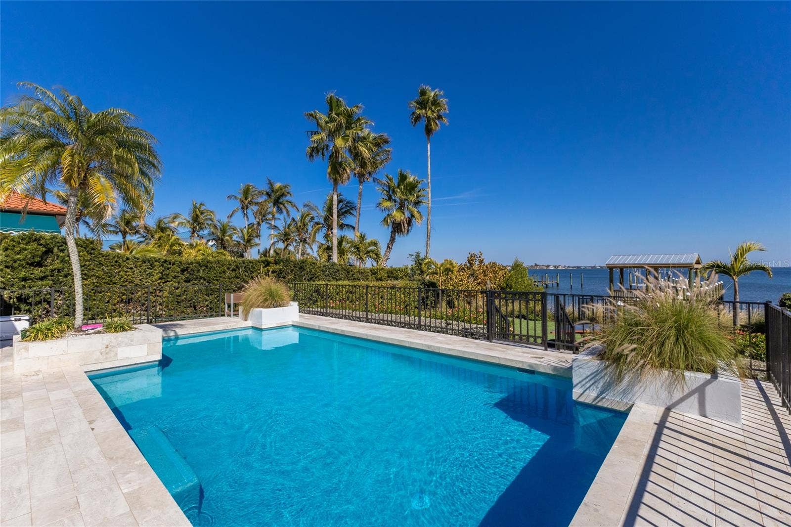 1519 RIVERVIEW LANE, Bradenton, FL 34209 1519 RIVERVIEW LANE, Bradenton, FL 34209