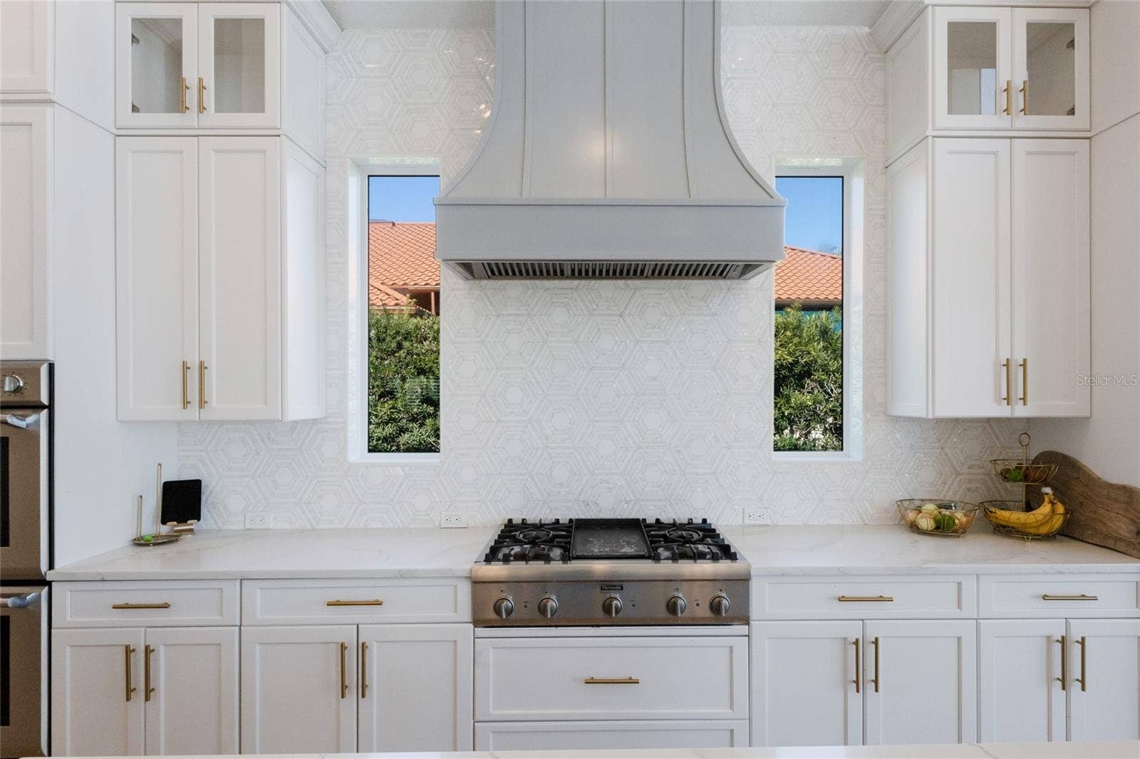 1519 RIVERVIEW LANE, Bradenton, FL 34209 1519 RIVERVIEW LANE, Bradenton, FL 34209