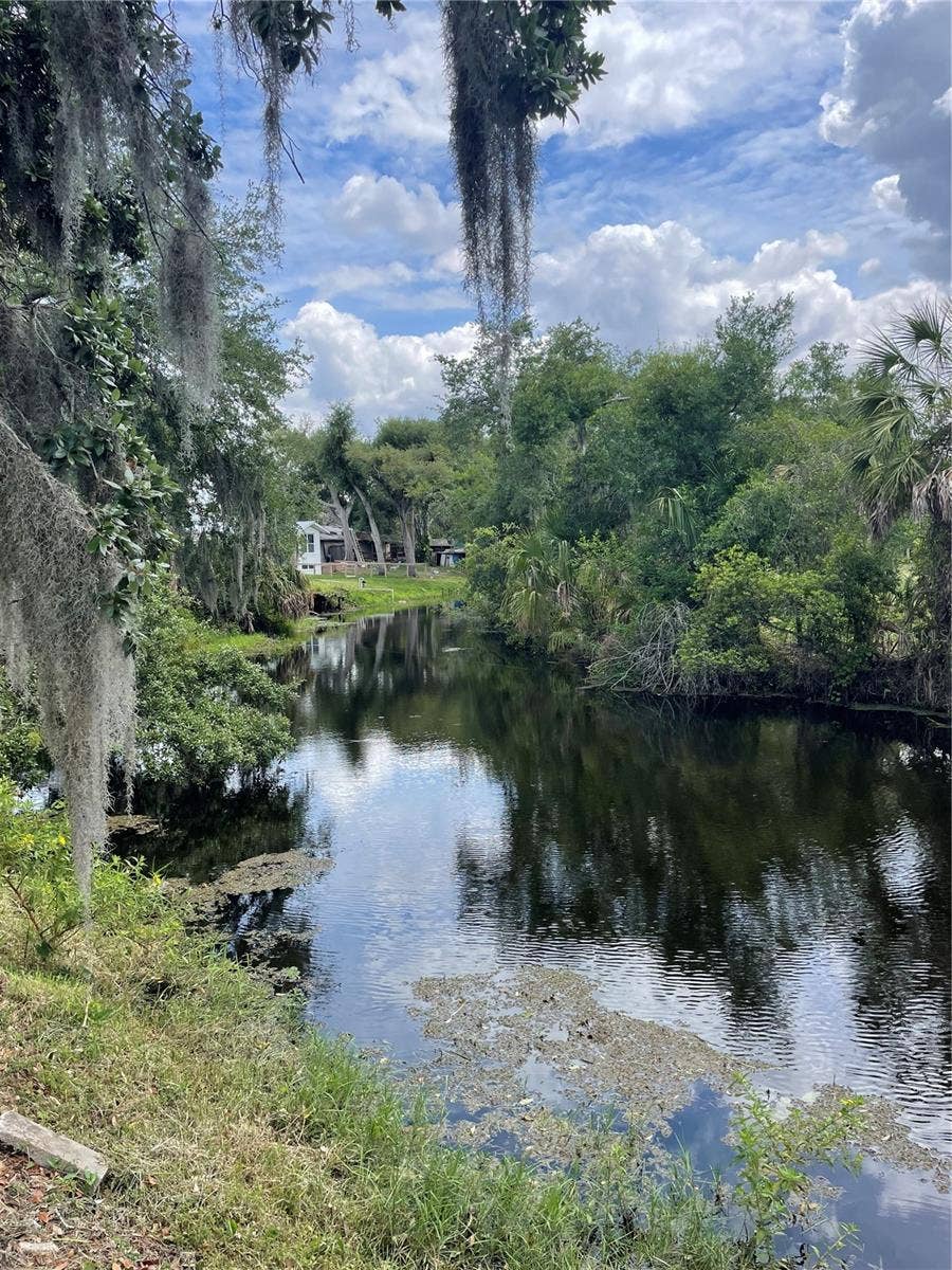 6520 QUONSET ROAD, Bradenton, FL 34203 6520 QUONSET ROAD, Bradenton, FL 34203