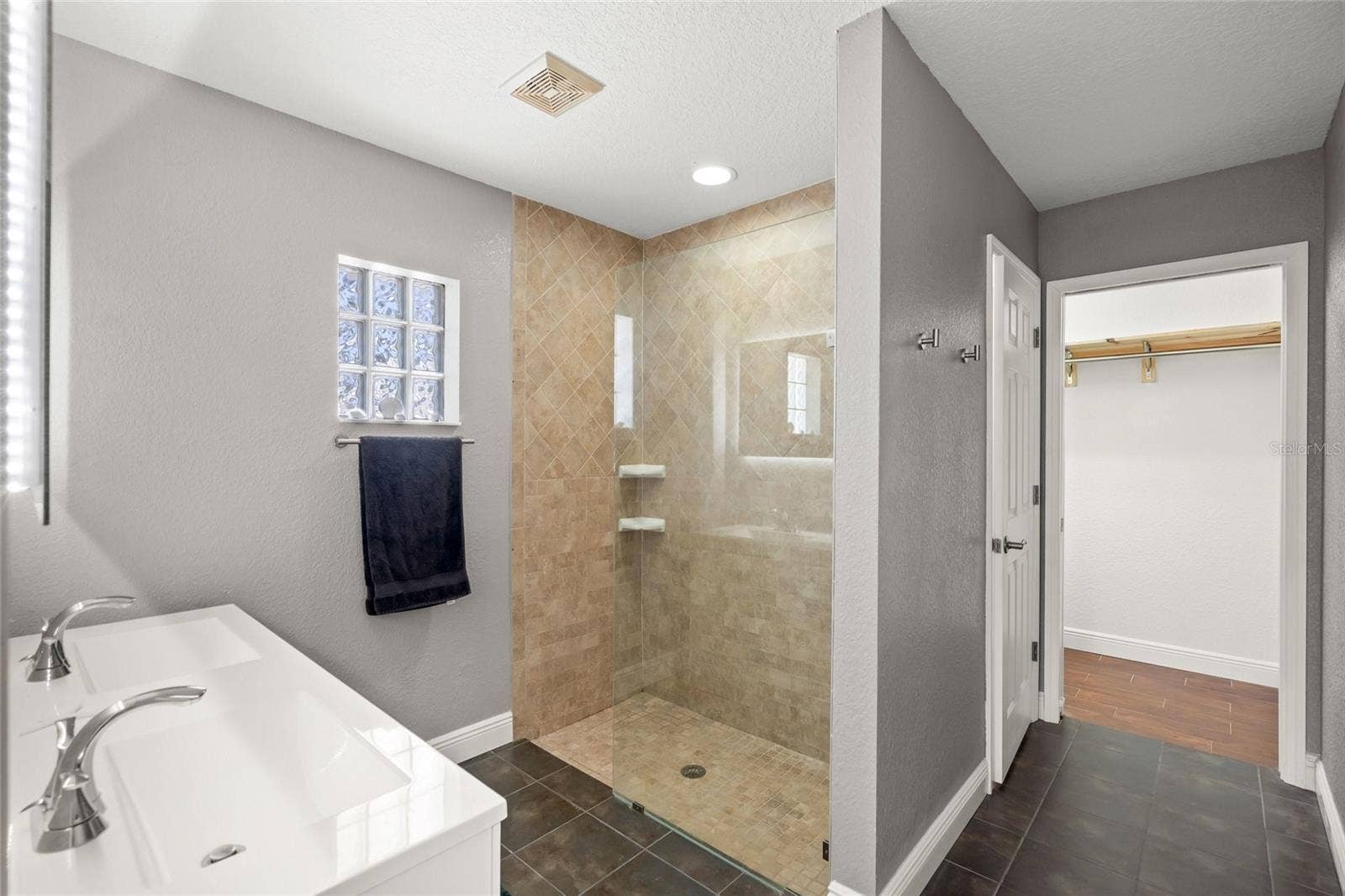 6520 QUONSET ROAD, Bradenton, FL 34203 6520 QUONSET ROAD, Bradenton, FL 34203