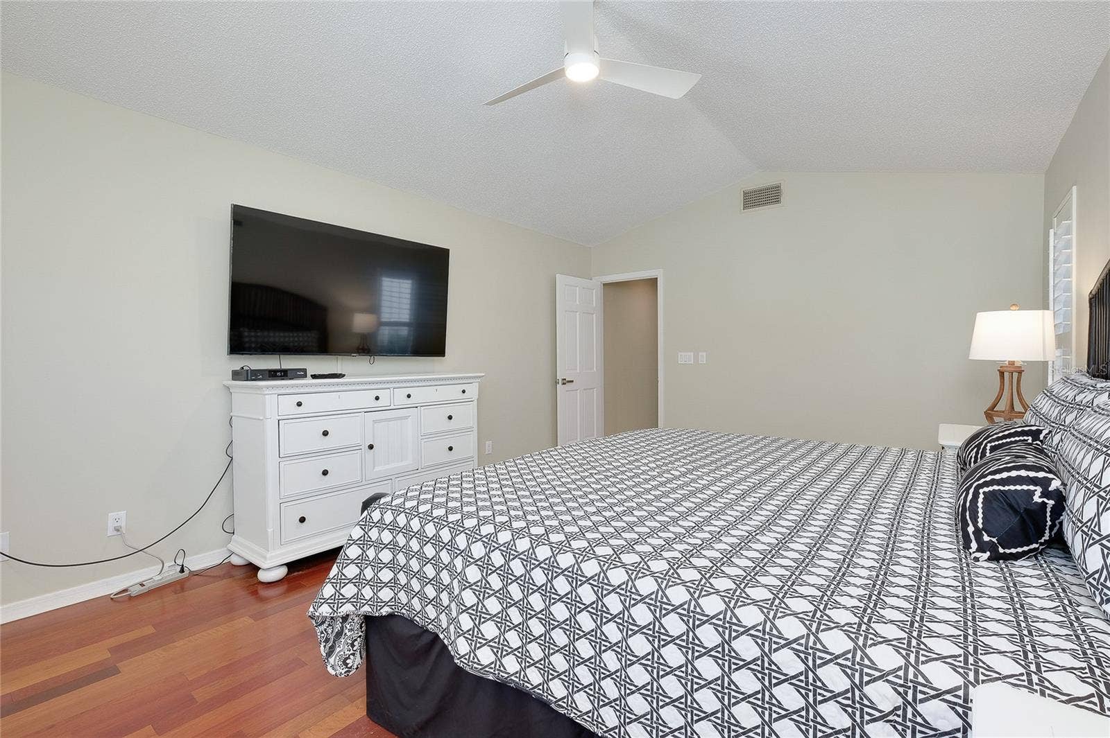4356 CAMINO MADERA, Sarasota, FL 34238 4356 CAMINO MADERA, Sarasota, FL 34238
