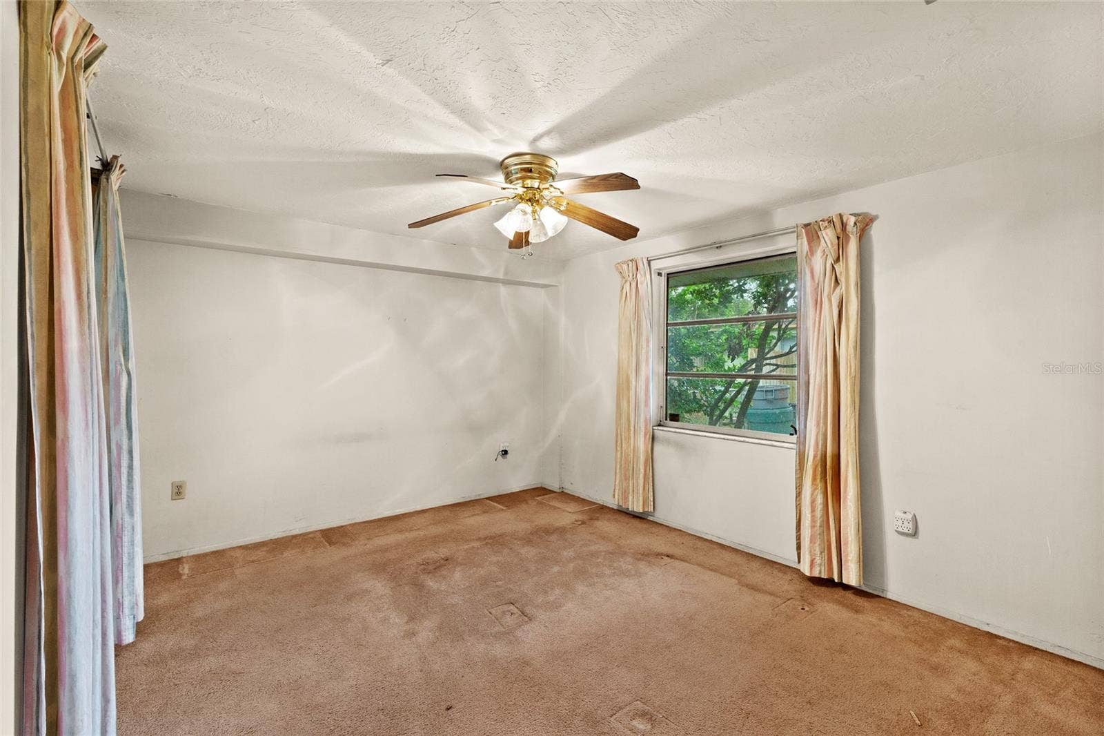 5202 19TH STREET W, Bradenton, FL 34207 5202 19TH STREET W, Bradenton, FL 34207