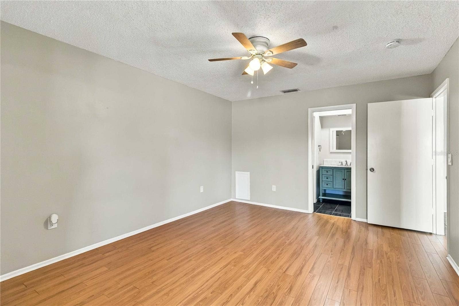 3500 EL CONQUISTADOR PARKWAY, #152, Bradenton, FL 34210 3500 EL CONQUISTADOR PARKWAY, #152, Bradenton, FL 34210