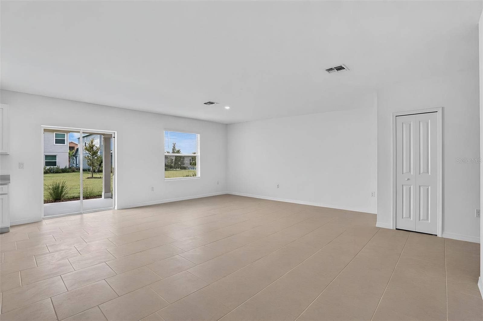 18111 MELLON STREET, Parrish, FL 34219 18111 MELLON STREET, Parrish, FL 34219