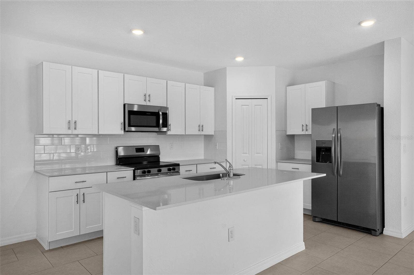18127 MELLON STREET, Parrish, FL 34219 18127 MELLON STREET, Parrish, FL 34219