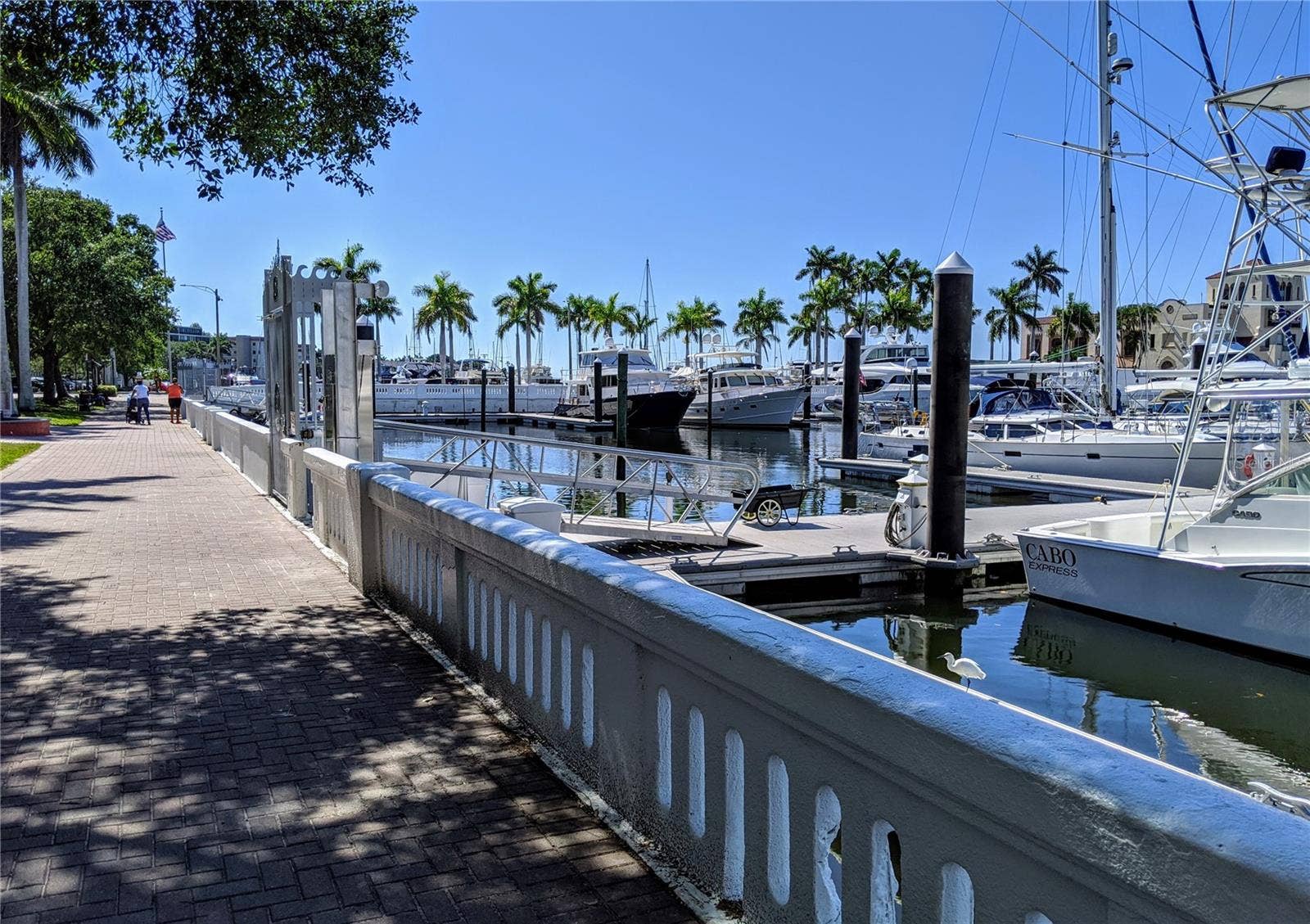 3779 LAKE BAYSHORE DRIVE, #H-402, Bradenton, FL 34205 Downtown Bradenton's Riverwalk...