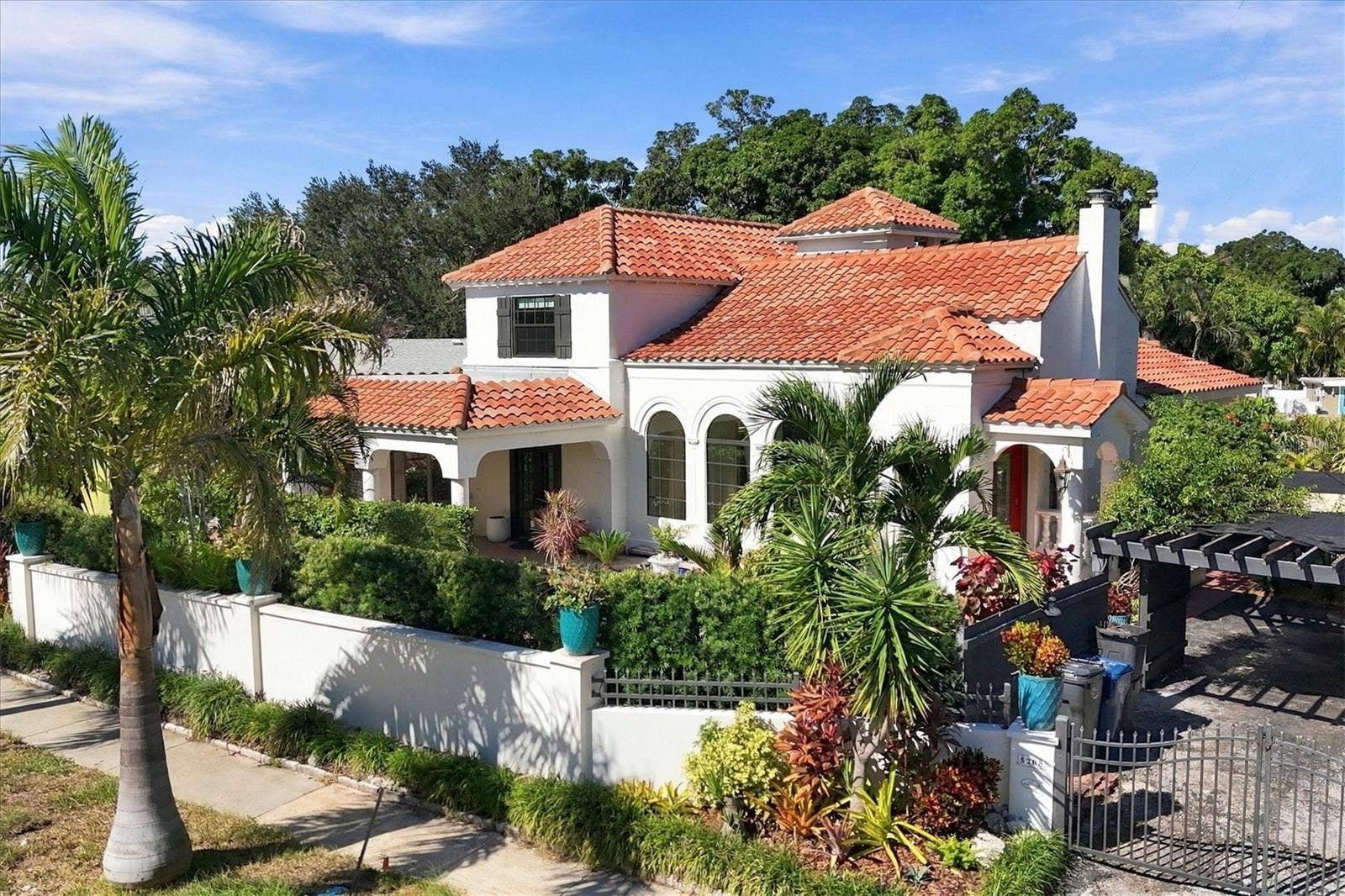 5208 HARBOR ROAD, Bradenton, FL 34209 5208 HARBOR ROAD, Bradenton, FL 34209