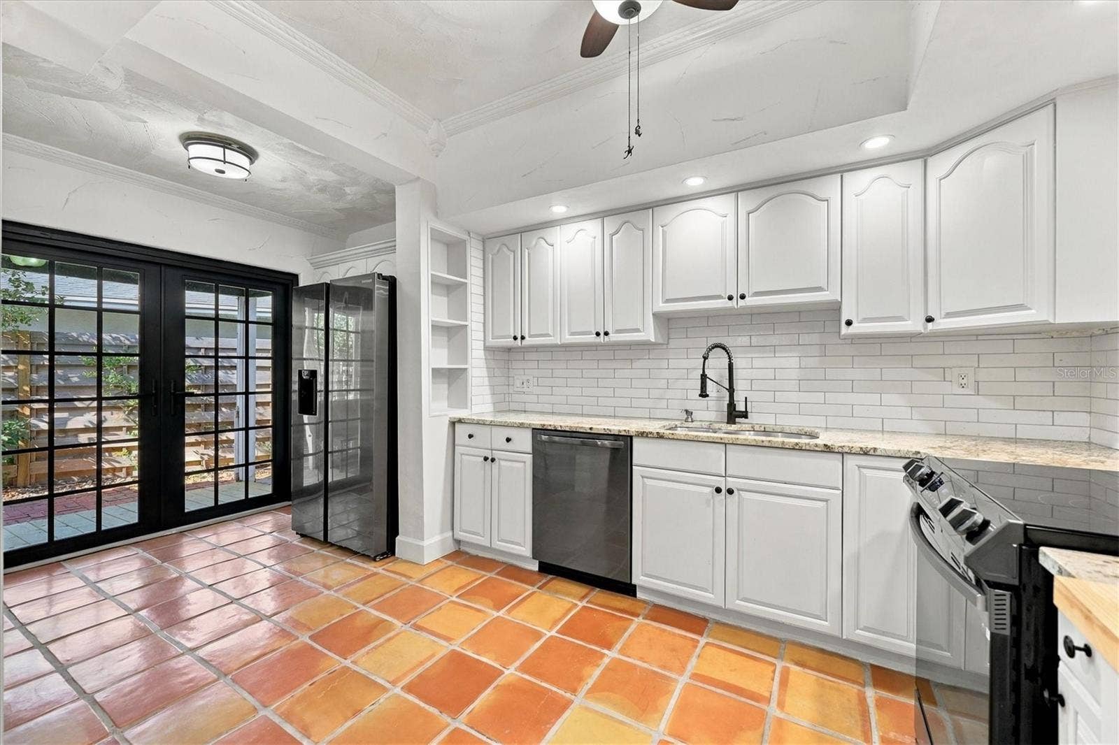 5208 HARBOR ROAD, Bradenton, FL 34209 5208 HARBOR ROAD, Bradenton, FL 34209