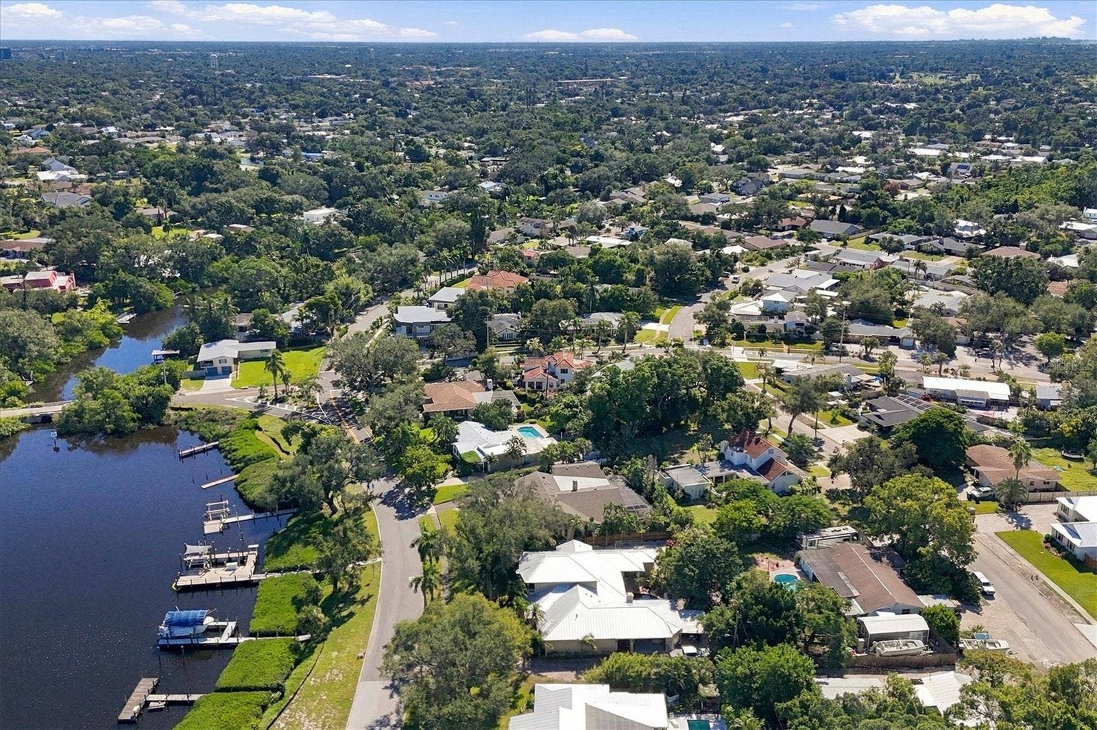 5208 HARBOR ROAD, Bradenton, FL 34209 5208 HARBOR ROAD, Bradenton, FL 34209