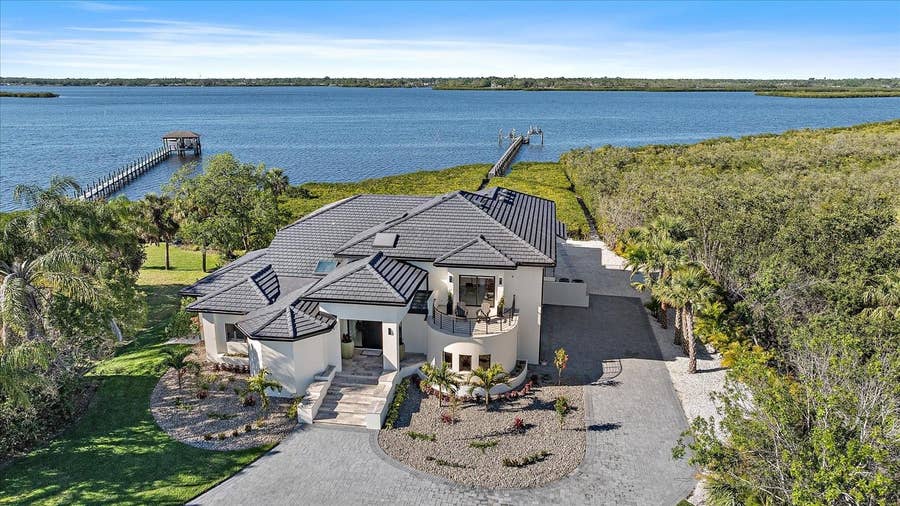 Property photo for 6178 9TH AVENUE CIRCLE NE, Bradenton, FL