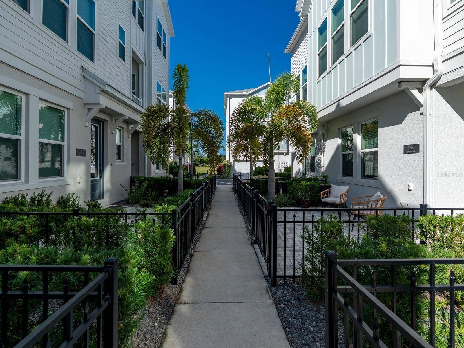 2555 RUFFING COURT, Sarasota, FL 34237