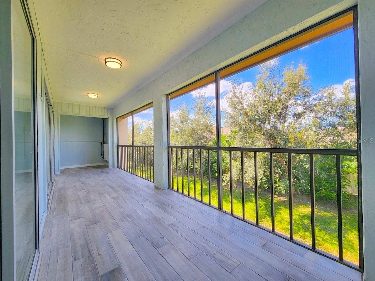 2688 CLUBHOUSE DRIVE, #201, Sarasota, FL 34232 2688 CLUBHOUSE DRIVE, #201, Sarasota, FL 34232