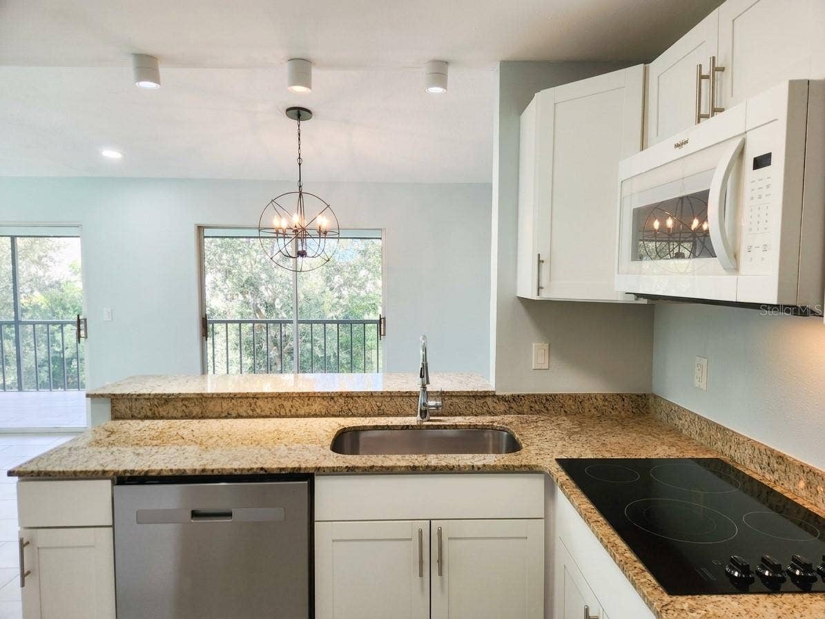 2688 CLUBHOUSE DRIVE, #201, Sarasota, FL 34232 2688 CLUBHOUSE DRIVE, #201, Sarasota, FL 34232