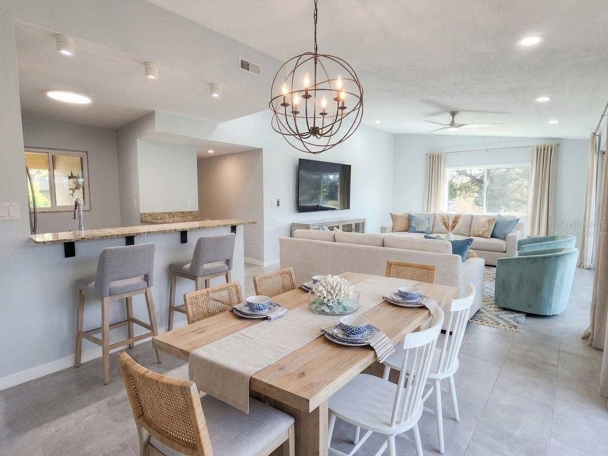 2688 CLUBHOUSE DRIVE, #201, Sarasota, FL 34232 Virtually Staged.