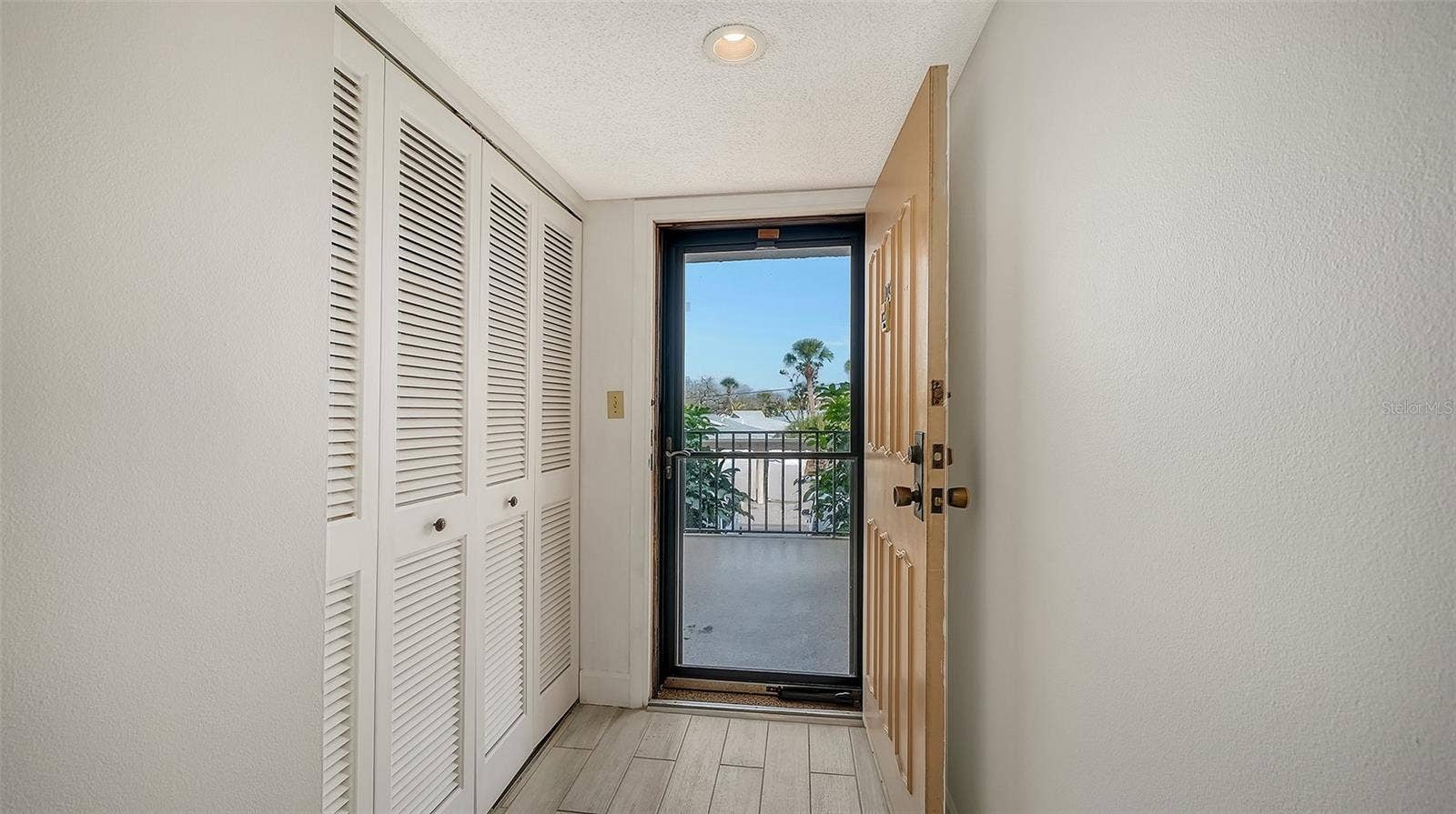 6287 MIDNIGHT PASS ROAD, #103, Sarasota, FL 34242