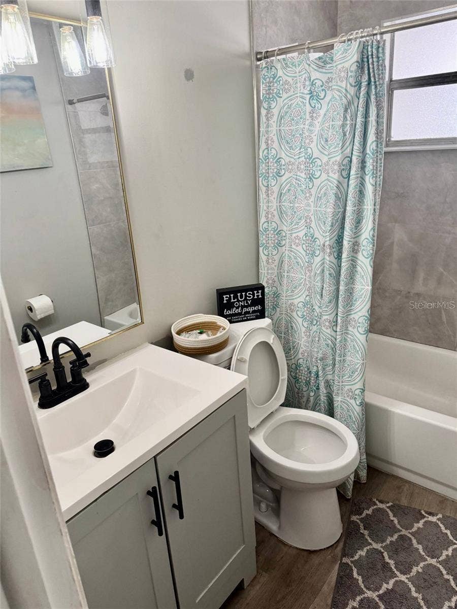 8628 MAGNOLIA DRIVE, Seminole, FL 33777 8628 MAGNOLIA DRIVE, Seminole, FL 33777
