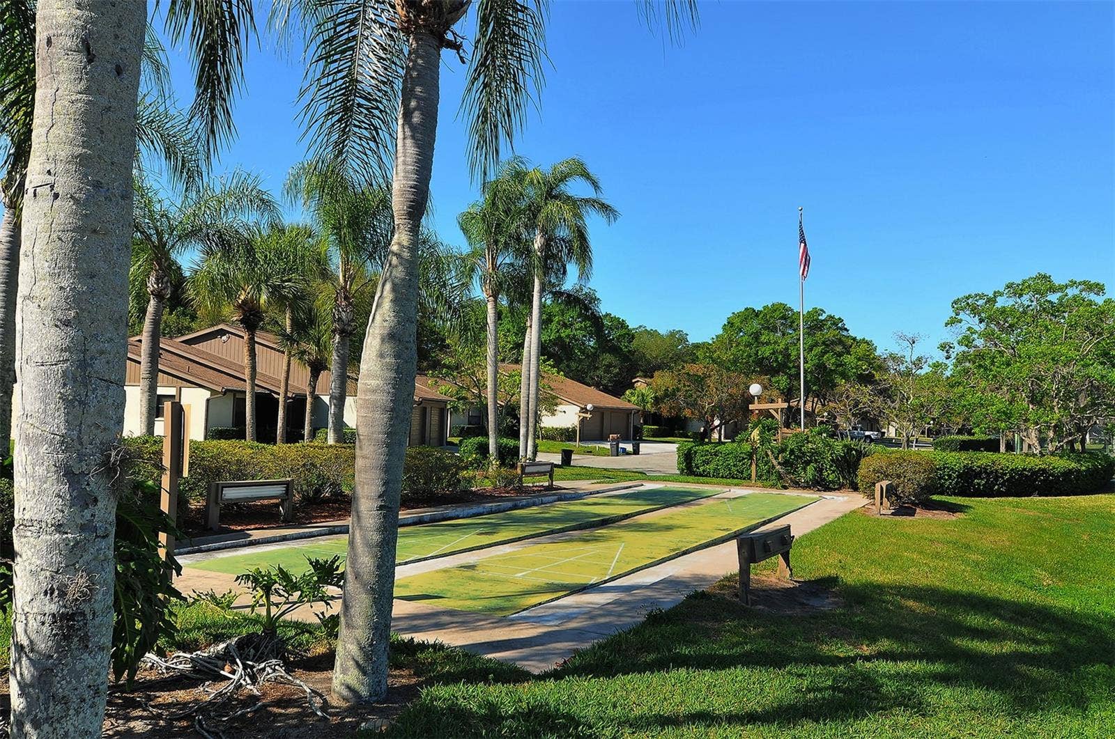 510 OAK HILL CIRCLE, #9, Sarasota, FL 34232