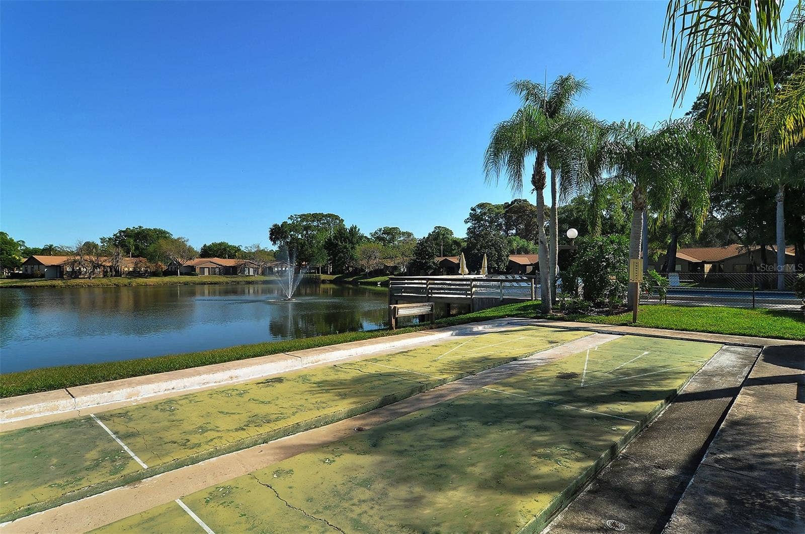 510 OAK HILL CIRCLE, #9, Sarasota, FL 34232