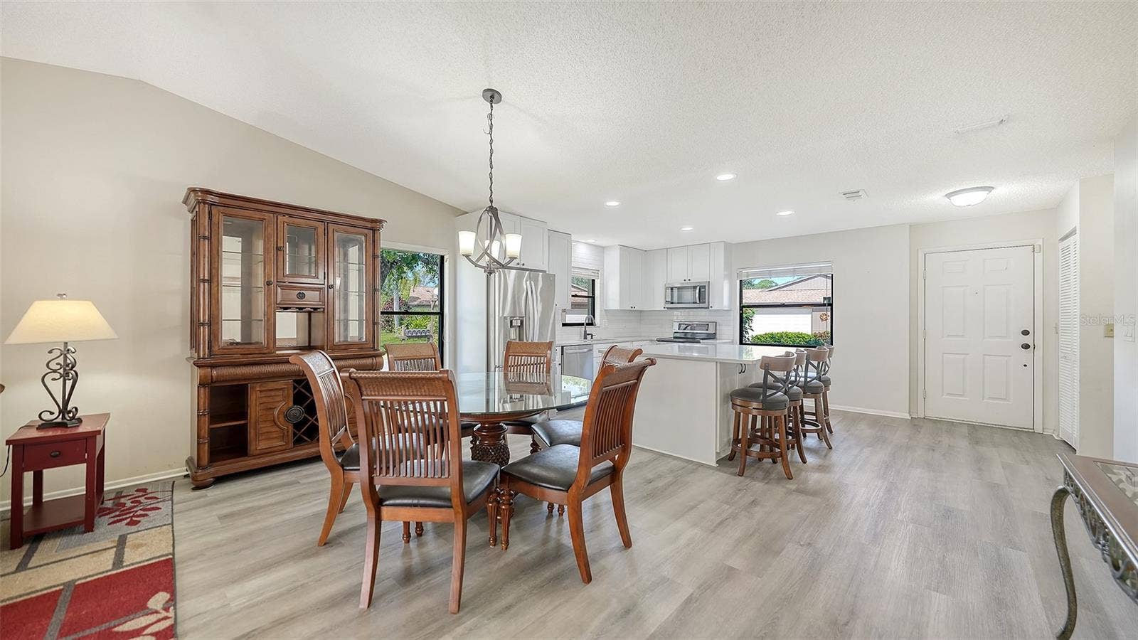 510 OAK HILL CIRCLE, #9, Sarasota, FL 34232